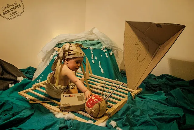 cardboard-box-office_castaway